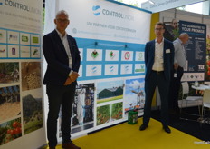 Eerik Schipper and Frank Jeuring are the onces you need to talk to if you're looking for certifications. Control Union Certifications